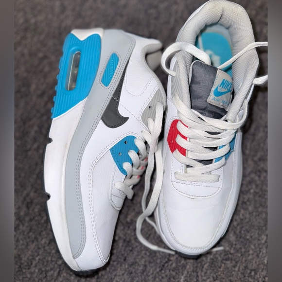 Nike Air Max (7Y) Red/White/Blue Sneakers - Picture 4 of 11